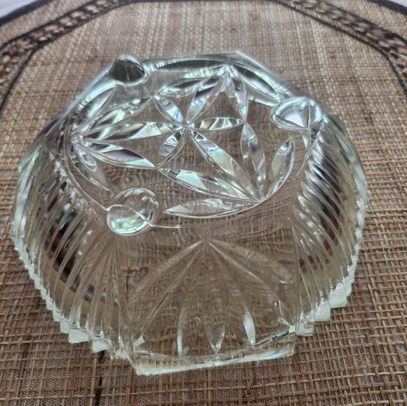 VTG Lead Crystal Glass Candy Bowl Dish Footed Floral Leaf Pattern - Picture 2 of 11